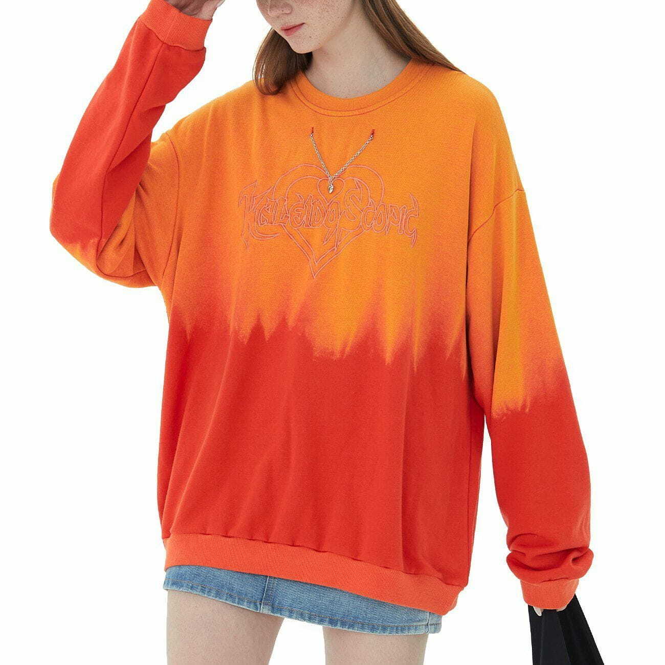 Gradient Heart Chain Sweatshirt - Y2K Fashion, Cute Tops, Coquette Aesthetic, Comfy Style