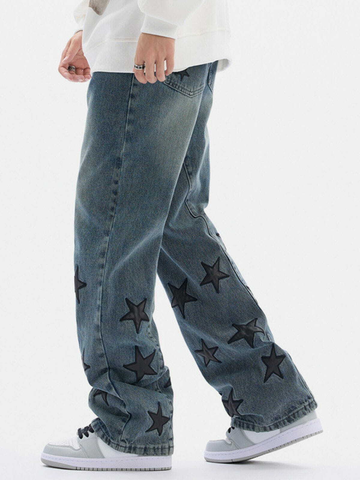 Star Sticker Jeans: Y2K Fashion Meets Grunge Aesthetic for Trendy Outfits